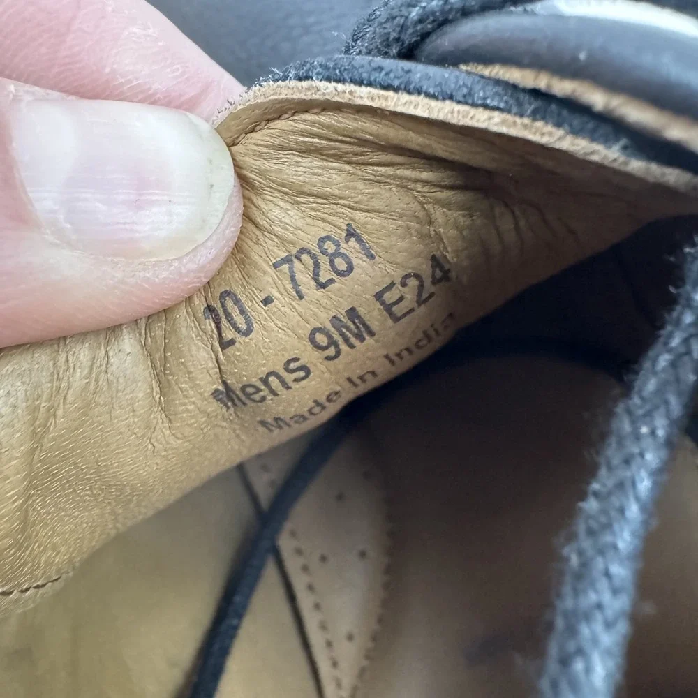 Johnston & Murphy size standard